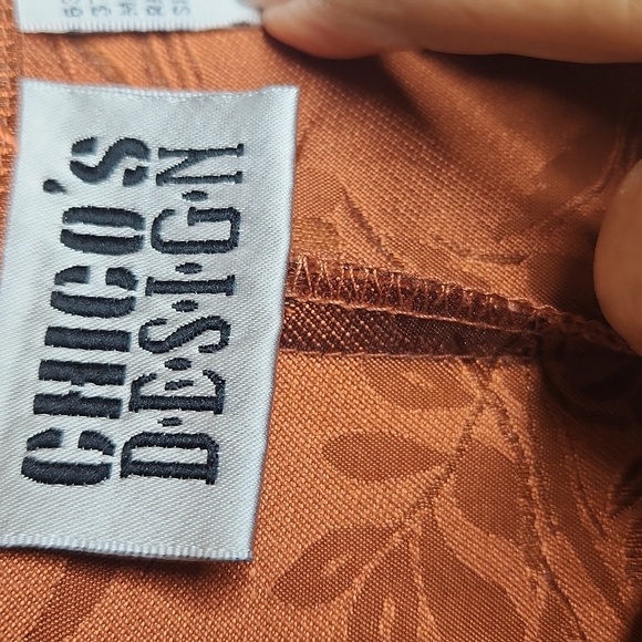 Chico's Design Women's Burnt Orange/Rust Asian Brocade Silk Top Size 0 - Picture 9 of 11